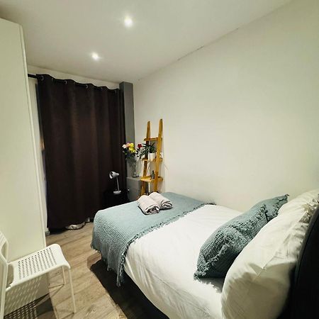 "Spacious Family, Friendly" 1 Bedroom In Kings Cross, St Pancras!!!118A Londra Esterno foto