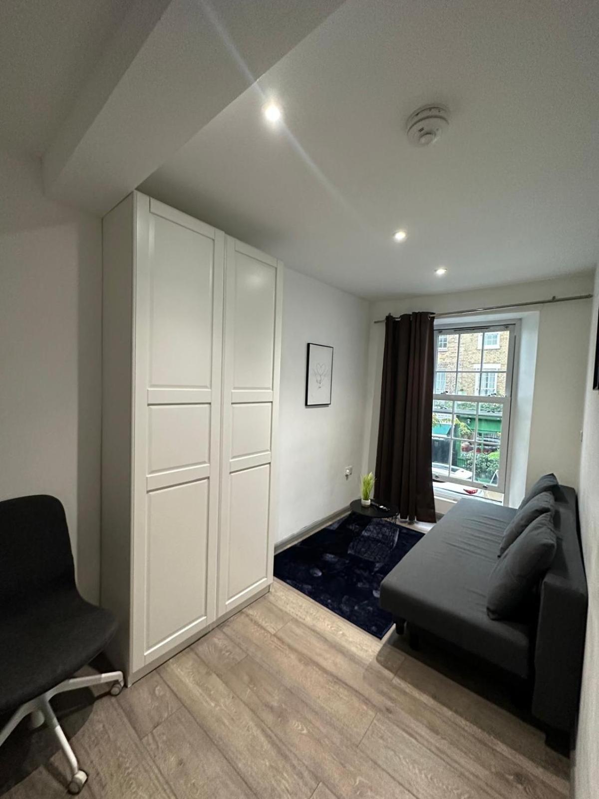 "Spacious Family, Friendly" 1 Bedroom In Kings Cross, St Pancras!!!118A Londra Esterno foto